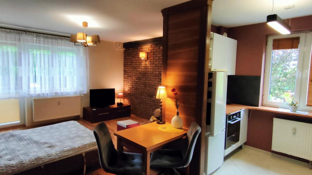 Lesny Apartament 比亚韦斯托克 外观 照片
